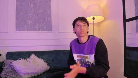 Alessandro Dybala online show from 10.19.25