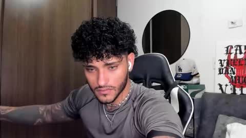 Snapshot of alessandro_vanni chatting on 09.09.25 Alessandro Vanni online show from 09.09.25