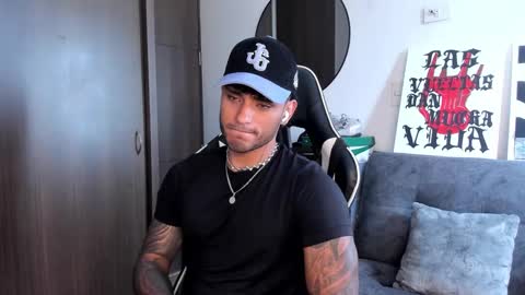 Snapshot of alessandro_vanni chatting on 10.06.25 Alessandro Vanni online show from 10.06.25