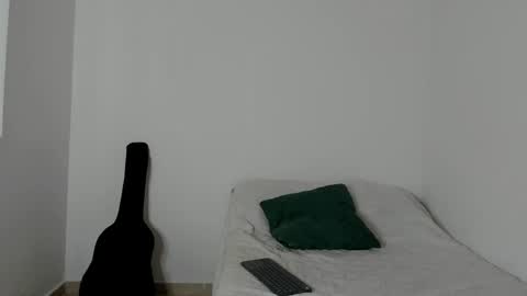 Alessandro online show from 04.06.26