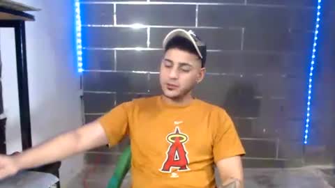 Snapshot of alessandrobooy chatting on 07.14.26 alessandro online show from 07.14.26