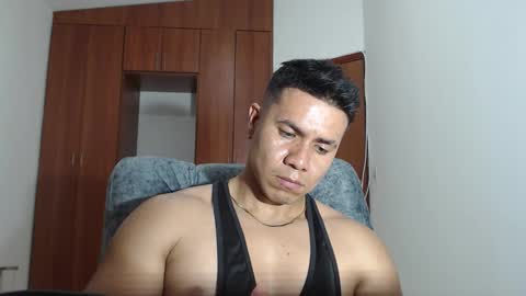 Snapshot of alessandromancini92 chatting on 11.18.25 alessandromancini92 online show from 11.18.25