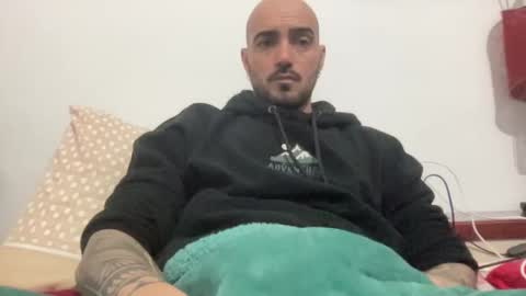 Snapshot of alessandromori91 chatting on 01.12.26 alessandromori91 online show from 01.12.26