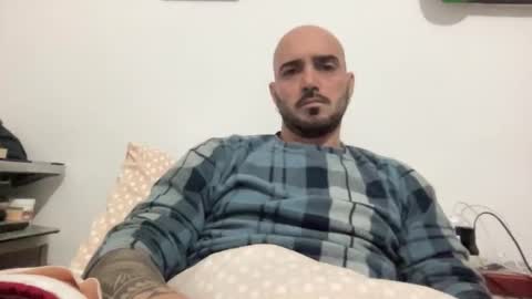 Snapshot of alessandromori91 chatting on 01.14.26 alessandromori91 online show from 01.14.26