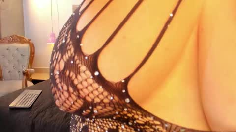 Alessia  online show from 09.13.25