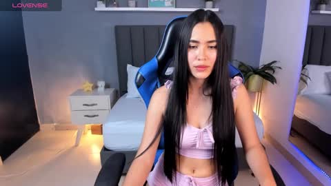 A L E S S I A online show from 02.22.25