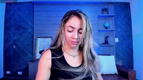 Alessia  Everyday From 0530 to 1430 Col Time online show from 09.18.25