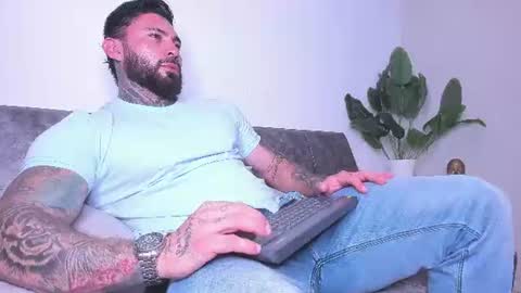 Aless Rose online show from 07.04.26