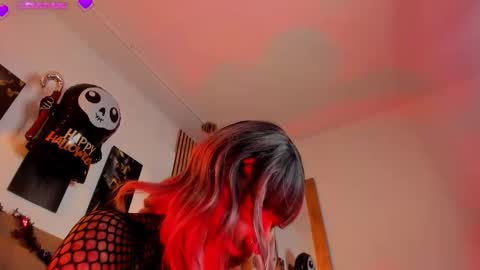 Aleszia online show from 10.15.25