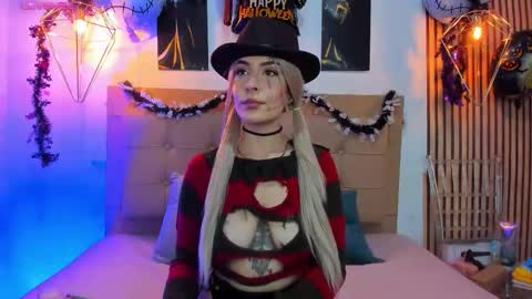 Aleszia online show from 10.30.25