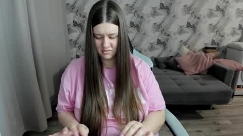 Aletta Oushen online show from 02.13.26