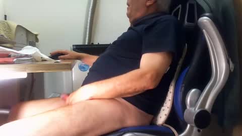 alex47100 online show from 12.10.24