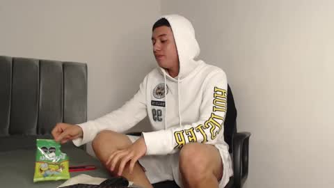 Owen online show from 12.02.24