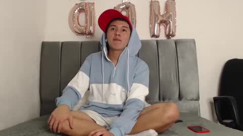 Owen online show from 12.04.24