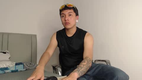 Snapshot of alex__lover chatting on 02.15.26 Owen online show from 02.15.26