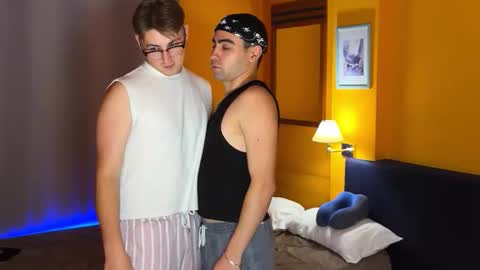 Snapshot of alex_and_drew chatting on 12.14.25 AlexDrew online show from 12.14.25