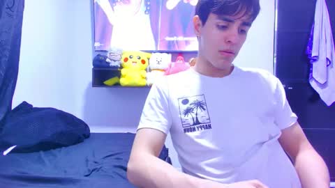 Snapshot of alex_and_fabian chatting on 01.18.26 sneider online show from 01.18.26