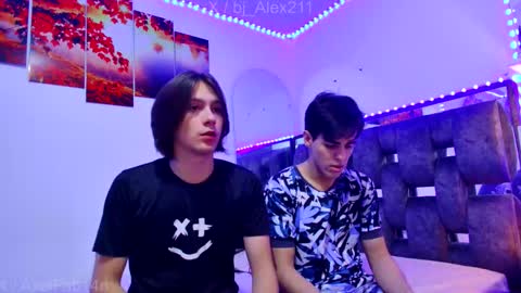 Snapshot of alex_and_fabian chatting on 02.21.26 sneider online show from 02.21.26