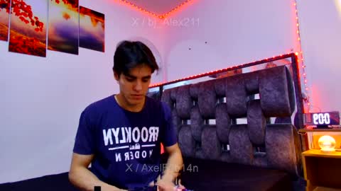 sneider online show from 04.05.26