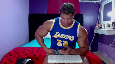 perseuz online show from 04.02.26