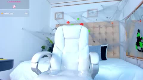 alex online show from 10.13.25