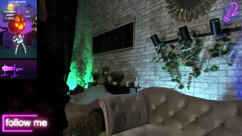 Snapshot of alex_howell chatting on 01.24.25 alex_howell online show from 01.24.25