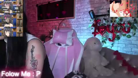 Snapshot of alex_howell chatting on 02.18.25 alex_howell online show from 02.18.25