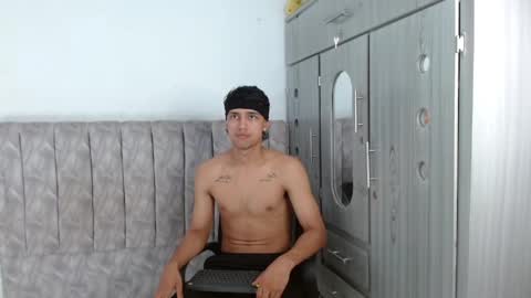 alex online show from 04.08.26