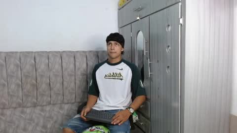 alex online show from 04.10.26