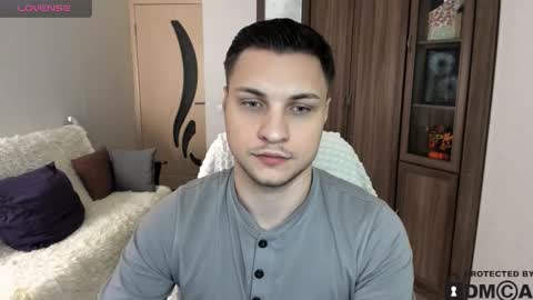 alex_milson online show from 10.31.25