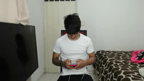 alex_mojica online show from 10.11.25