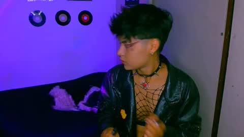 Alex online show from 10.26.25