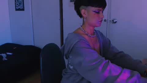 Alex online show from 12.13.25