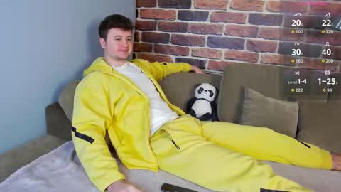 Snapshot of alex_onelove chatting on 11.16.25 Alex online show from 11.16.25