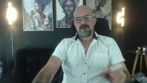 Snapshot of alex_saints_ce chatting on 09.24.25 Alex Saints online show from 09.24.25