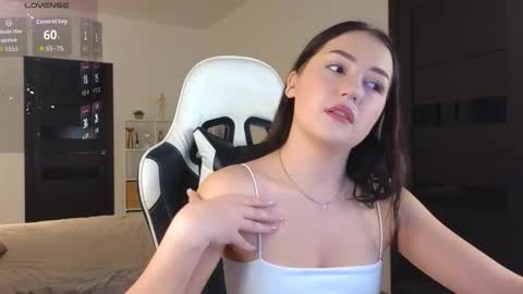 Alexa  dont forget to thumbs up me online show from 11.03.25