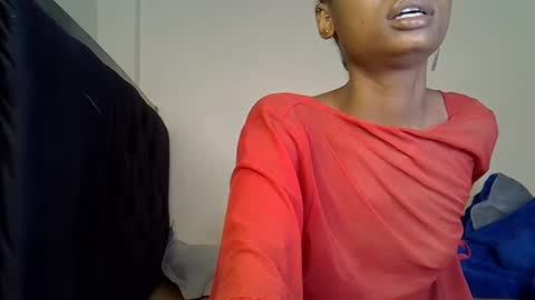 Snapshot of alexa_foxxie chatting on 12.26.24 Alexa online show from 12.26.24