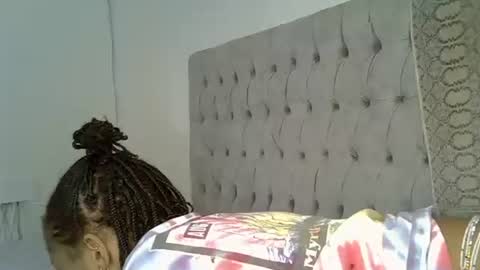 Snapshot of alexa_foxxie chatting on 02.21.25 Alexa online show from 02.21.25