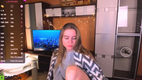 Snapshot of alexa_glory chatting on 12.01.24 Alexa online show from 12.01.24