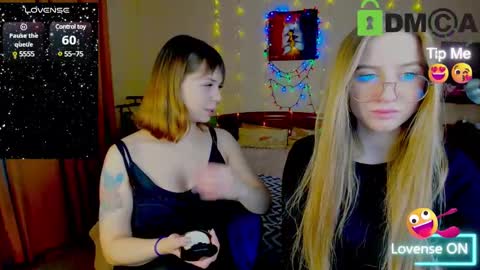 Snapshot of alexa_glory chatting on 12.28.24 Alexa online show from 12.28.24