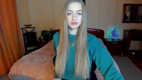 Snapshot of alexa_glory chatting on 01.21.25 Alexa online show from 01.21.25
