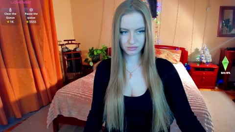 Snapshot of alexa_glory chatting on 01.26.25 Alexa online show from 01.26.25