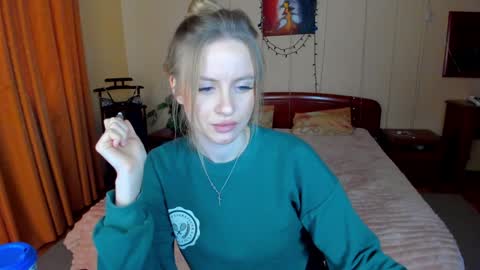 Snapshot of alexa_glory chatting on 02.02.25 Alexa online show from 02.02.25