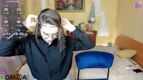 Snapshot of alexa_glory chatting on 02.18.25 Alexa online show from 02.18.25