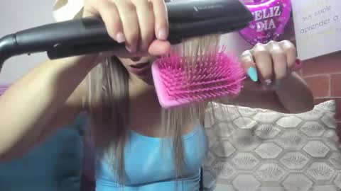 alexa latina online show from 10.30.25