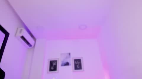 Snapshot of alexa_millers_ chatting on 02.20.25 Alexa Millers online show from 02.20.25