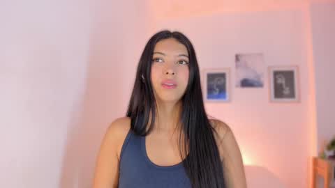 Snapshot of alexa_millers_ chatting on 09.15.25 Alexa Millers online show from 09.15.25