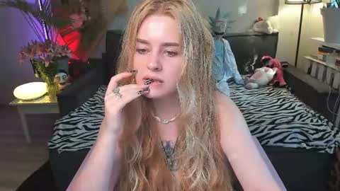Snapshot of alexa_pirs chatting on 07.10.26 alexa_pirs online show from 07.10.26