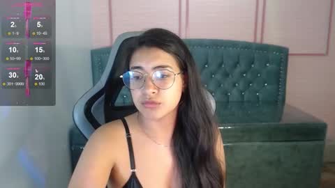 Alexandra online show from 10.06.25