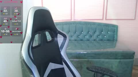 Snapshot of alexa_romero_t chatting on 11.05.25 Alexandra online show from 11.05.25